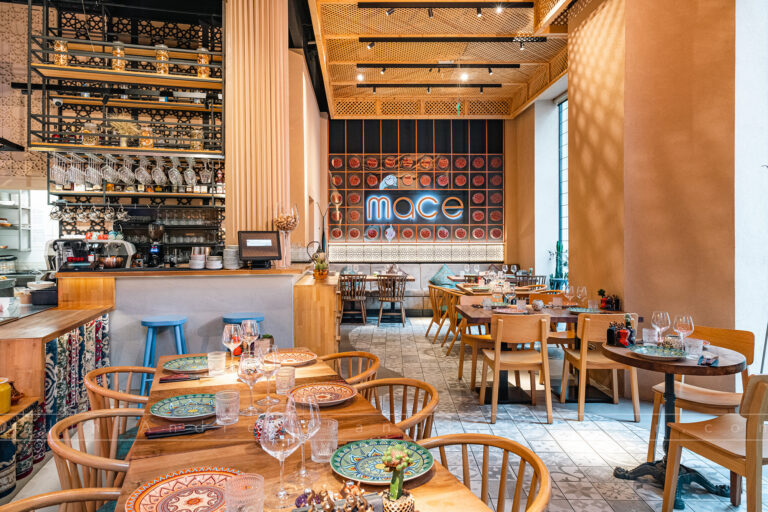 Fotografii pentru restaurantele Mace și Caju
