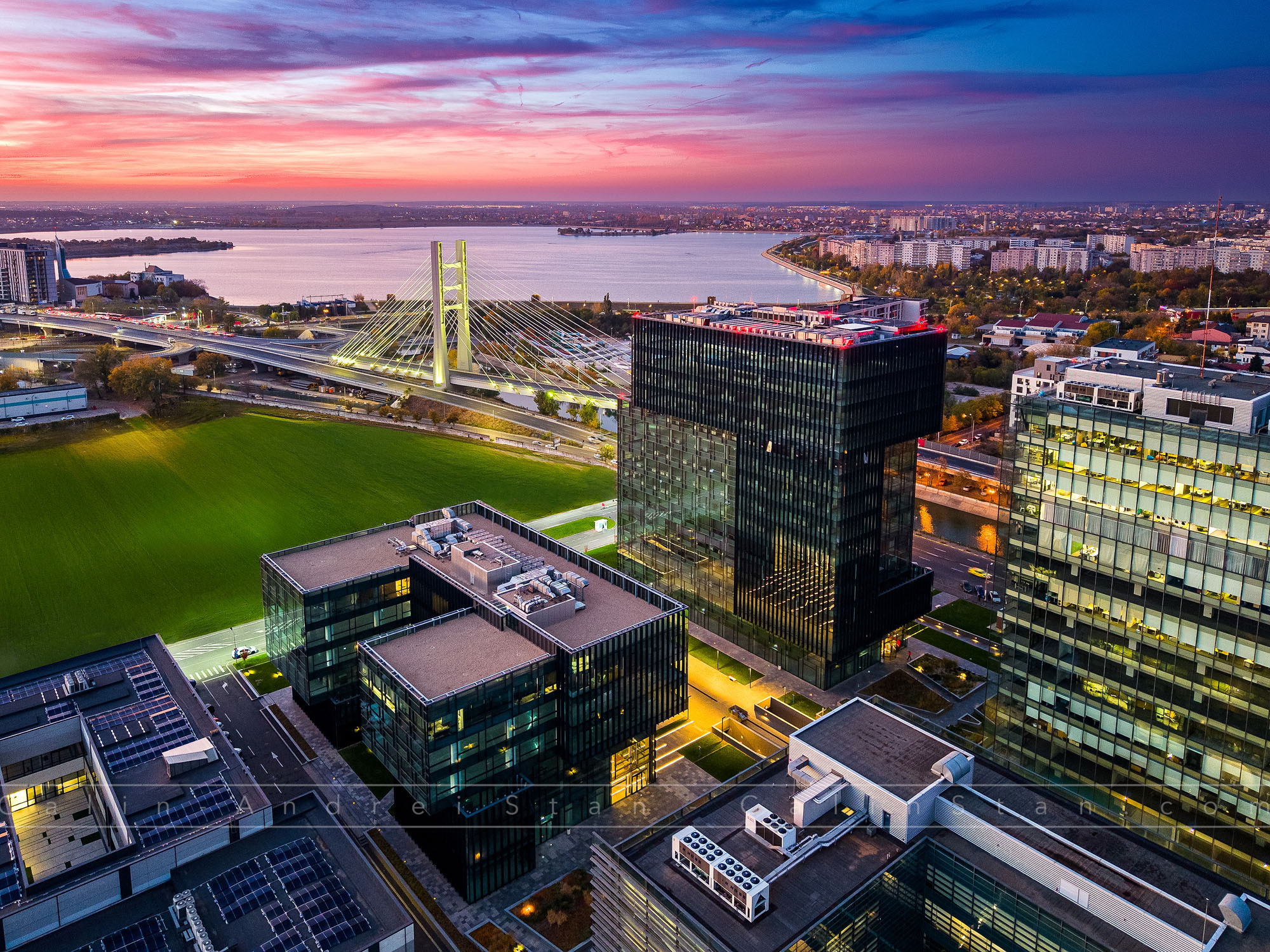 Fotografii cu clădirile de birouri London fi Oslo Office Building