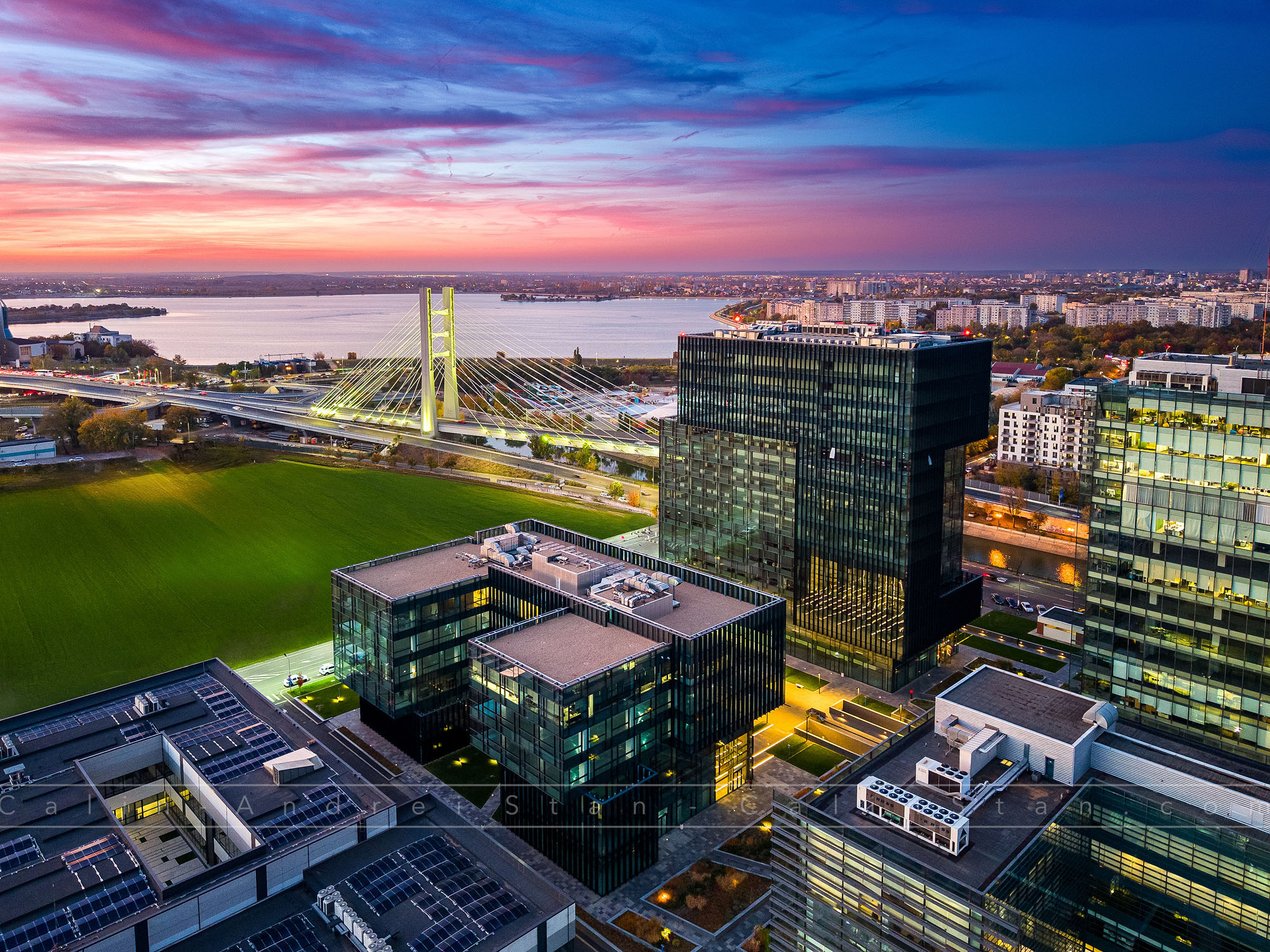 Fotografii cu clădirile de birouri London fi Oslo Office Building