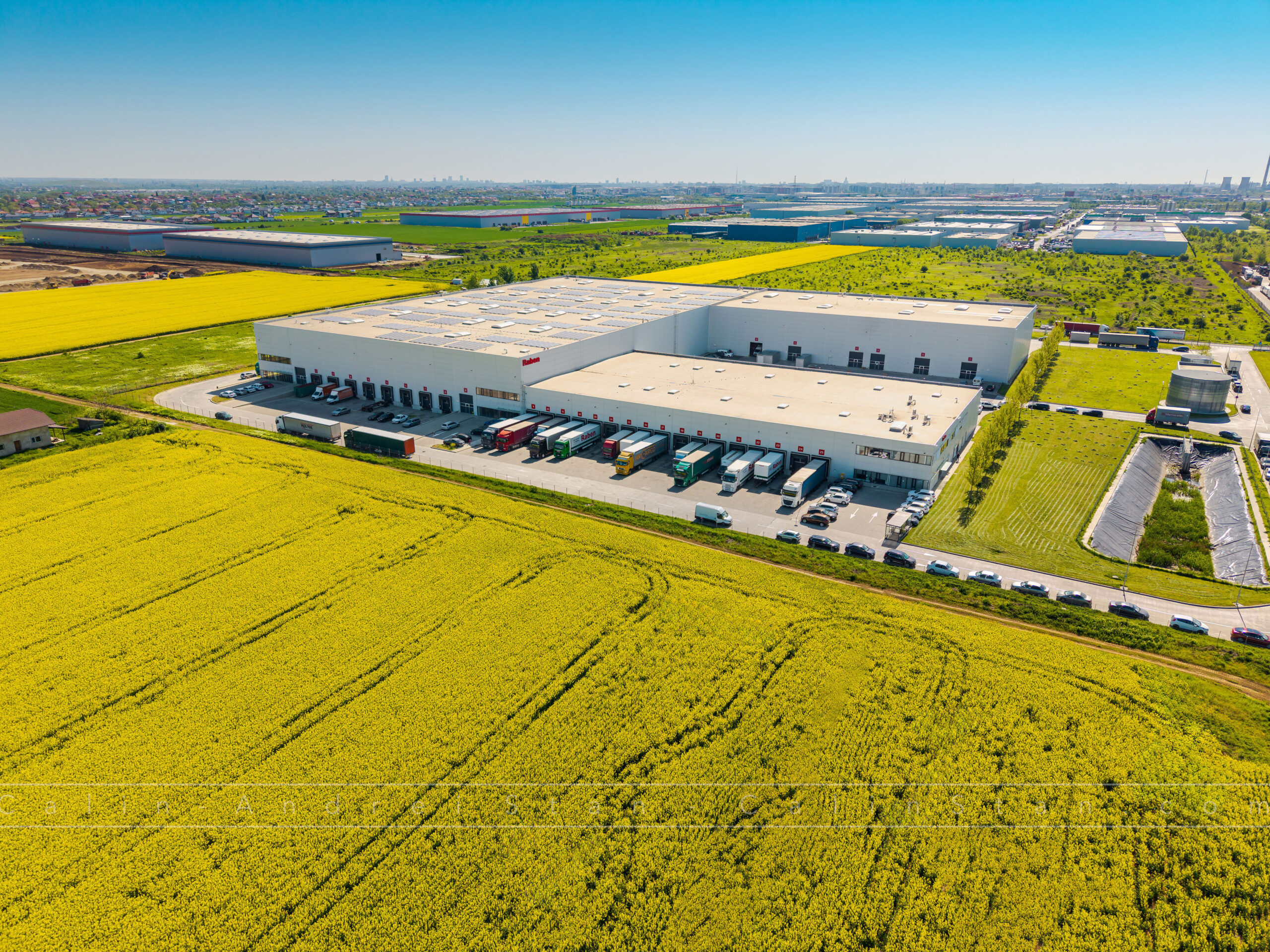 Fotografii depozit logistic Raben București